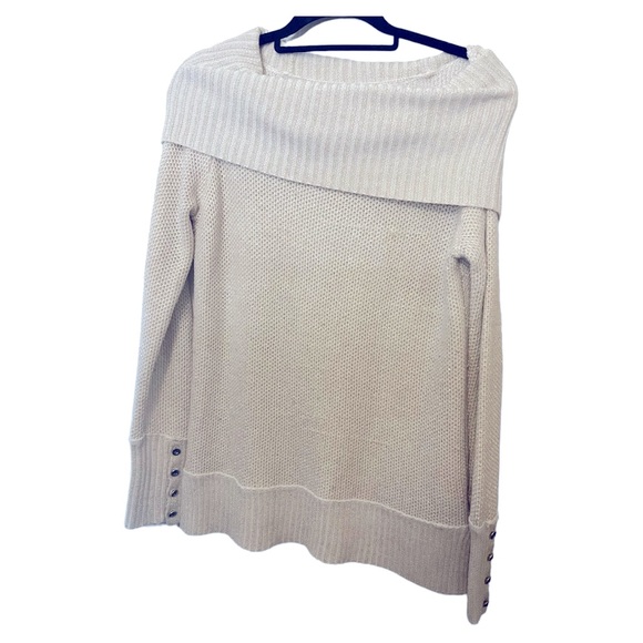 Calvin Klein small sweater white with gold - Picture 1 of 2